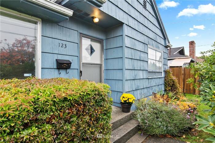 Lead image for 123 E Linden Street Tacoma