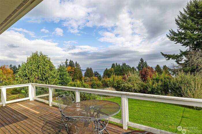 Lead image for 1310 Colchester Drive E Port Orchard