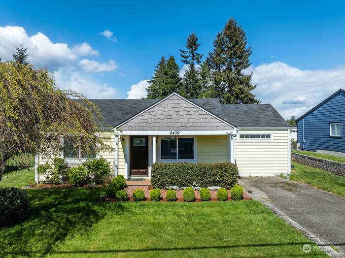 Lead image for 8439 S 19th Street Tacoma