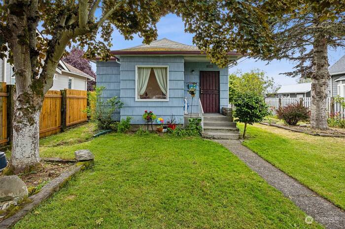 Lead image for 3590 A Street Tacoma