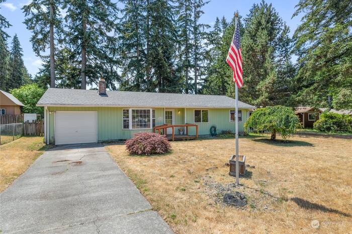 Lead image for 3270 SE Azalea Avenue Port Orchard