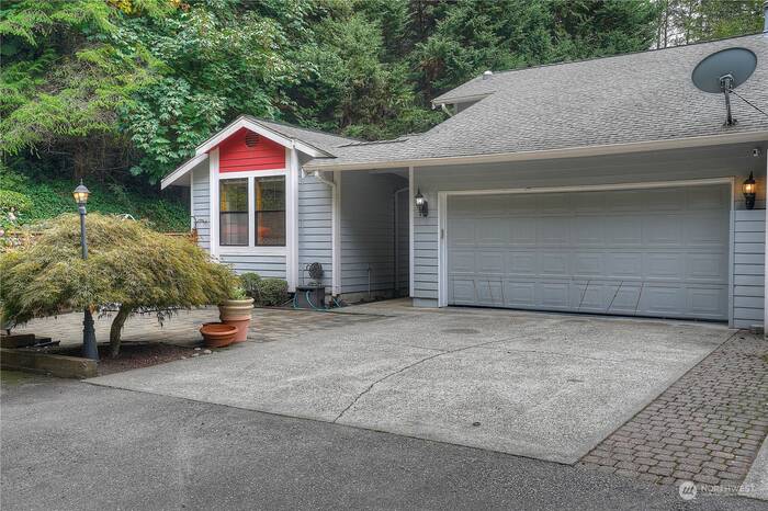 Lead image for 3915 47th Street NW #2 Gig Harbor