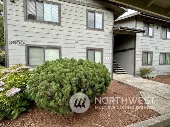 Lead image for 3600 Narrows View Lane NE #101 Bremerton