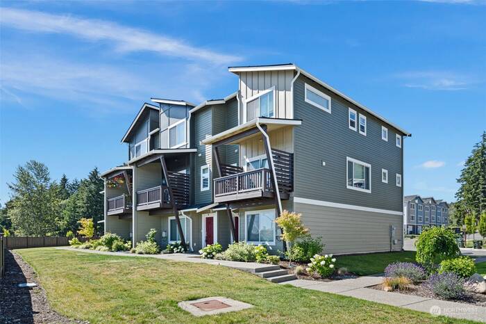 Lead image for 17541 110th Avenue E #A Puyallup