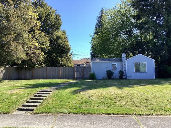 Lead image for 4525 E E Street Tacoma