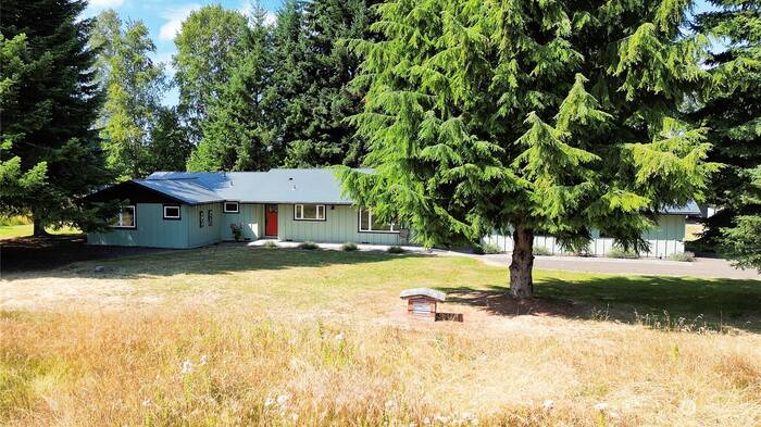 Lead image for 455 Priest Lane Sequim