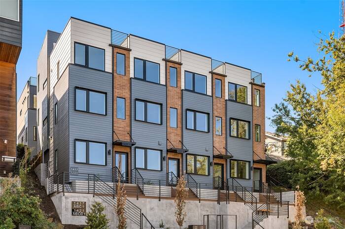 Lead image for 1417 19th Avenue #B Seattle