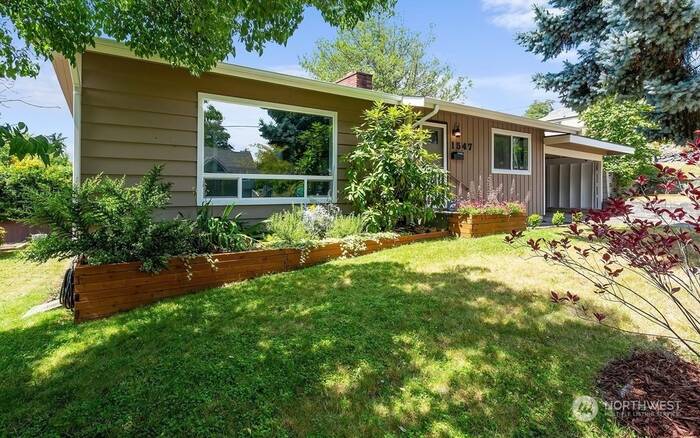 Lead image for 1547 N Cambrian Avenue Bremerton