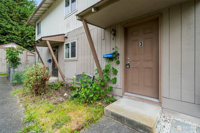 Lead image for 4827 S 56th Street #3 Tacoma