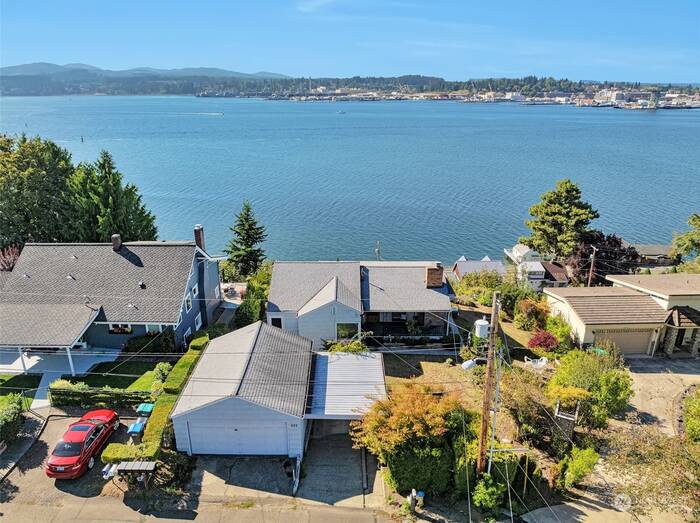 Lead image for 556 Farragut Avenue N Port Orchard