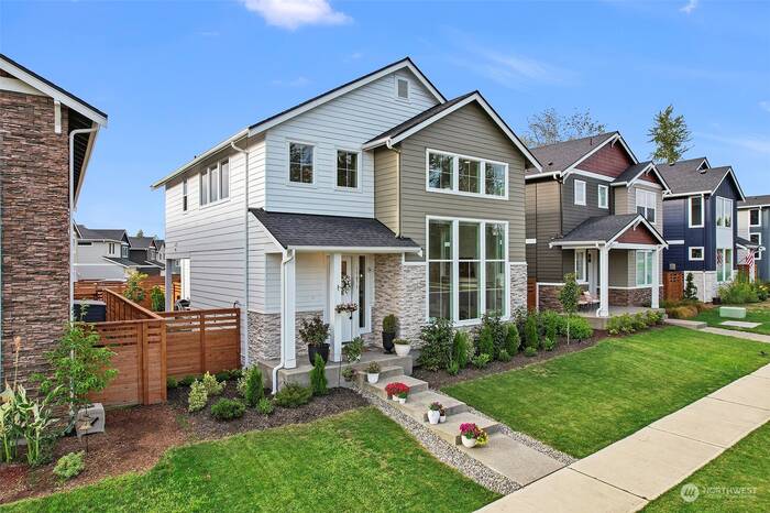 Lead image for 15073 Olympic Loop E Bonney Lake