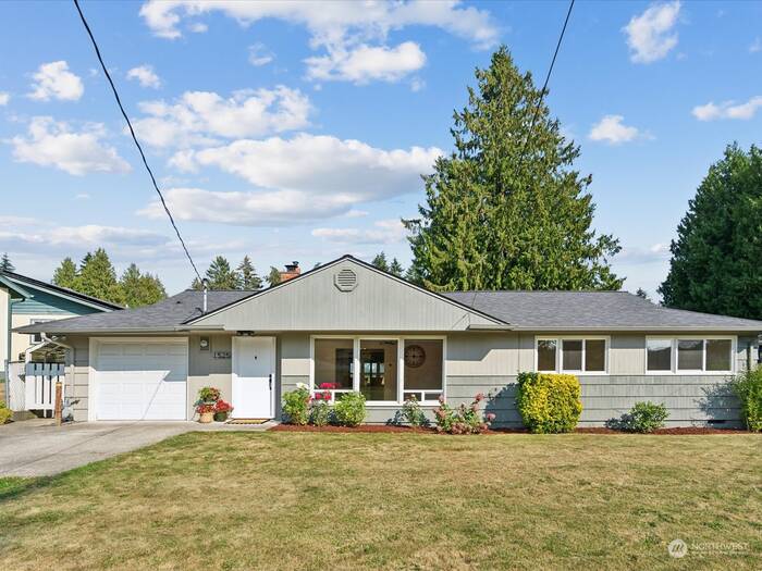 Lead image for 1525 Kitsap Drive Bremerton