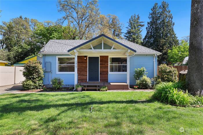 Lead image for 14707 Grant Avenue SW Lakewood