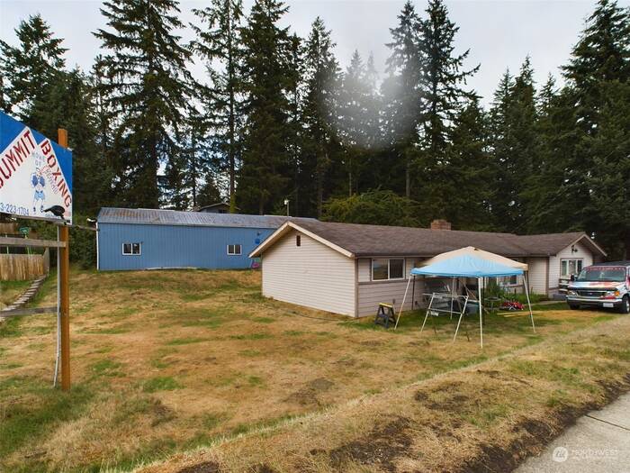 Lead image for 12706 94th Ave E Puyallup