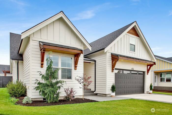 Lead image for 2038 Monteview Court Lynden