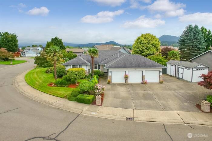 Lead image for 121 Almadon Street Enumclaw