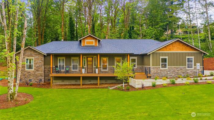 Lead image for 4951 SE Natchez Court Port Orchard