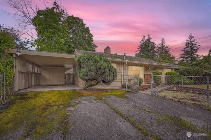 Lead image for 12302 Edgewood Avenue SW Lakewood