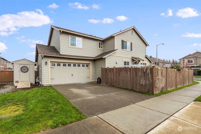 Lead image for 1008 31st Street NW Puyallup