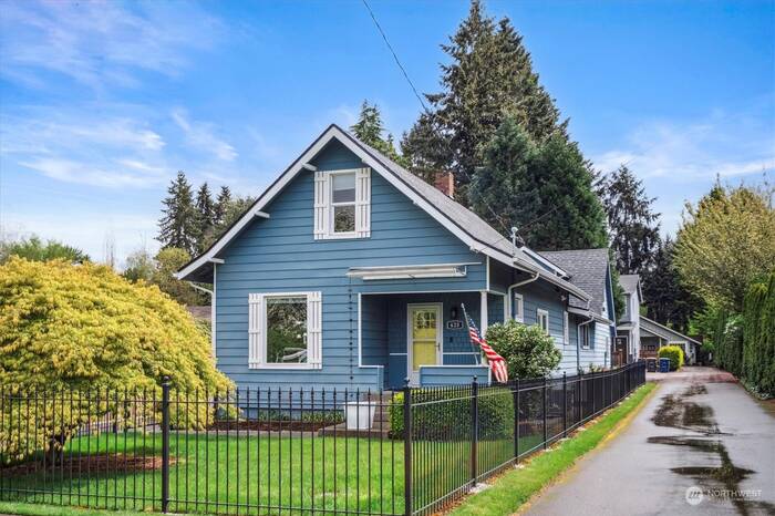 Lead image for 625 17th Street SE Puyallup