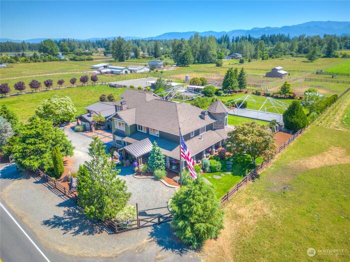 Lead image for 42830 212th Avenue SE Enumclaw