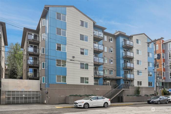 Lead image for 1614 Summit Avenue #S405 Seattle