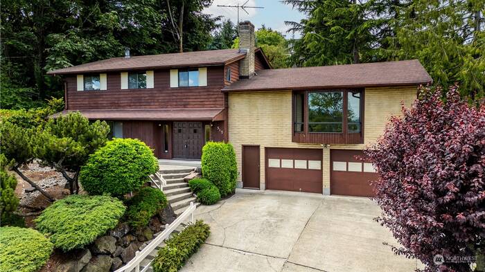 Lead image for 517 Stevens Court NW Renton