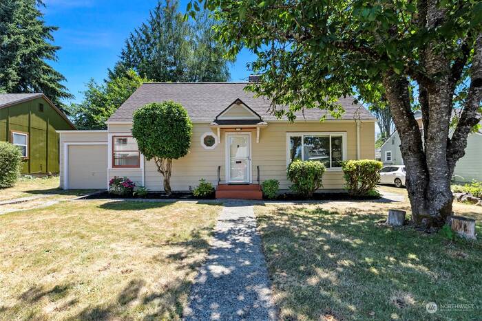 Lead image for 1817 5th Avenue SE Olympia