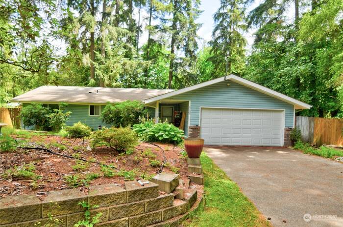 Lead image for 6720 Alder Glen Drive SE Olympia