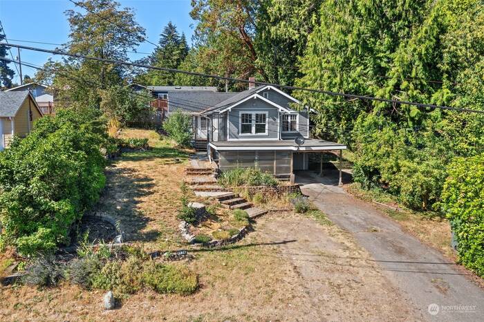 Lead image for 4134 W Arsenal Way Bremerton