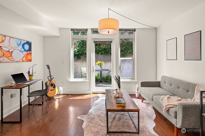 Lead image for 1620 Belmont Avenue #131 Seattle