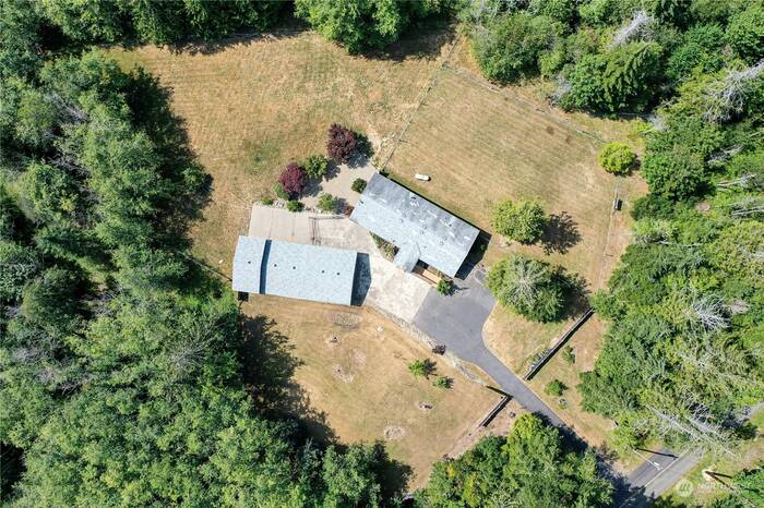 Lead image for 3261 E Harstine Island Road N Shelton