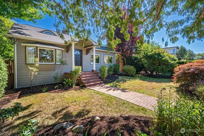 Lead image for 3816 54th Avenue SW Seattle