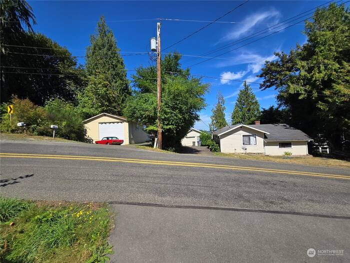 Lead image for 3240 Harper Hill Road SE Port Orchard