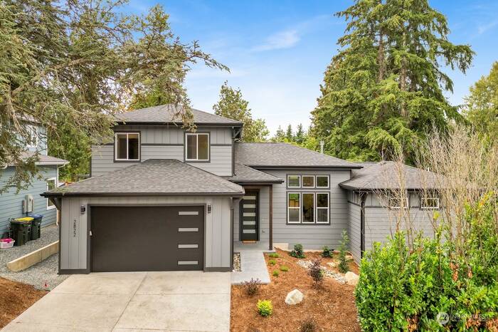 Lead image for 2822 Lakeway Drive Bellingham