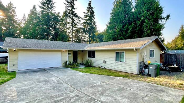 Lead image for 6975 E Indianwood Court Port Orchard