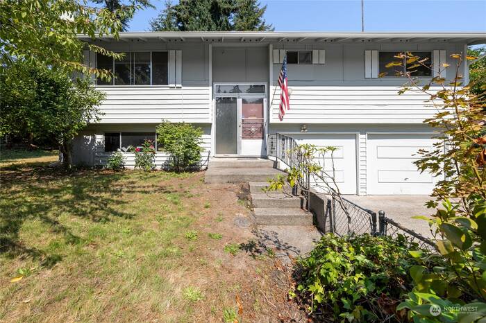 Lead image for 5721 79th Street E Puyallup