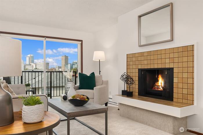 Lead image for 701 17th Avenue #303 Seattle